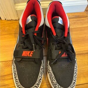 Jordan legacy 312 low “Chicago Flag”